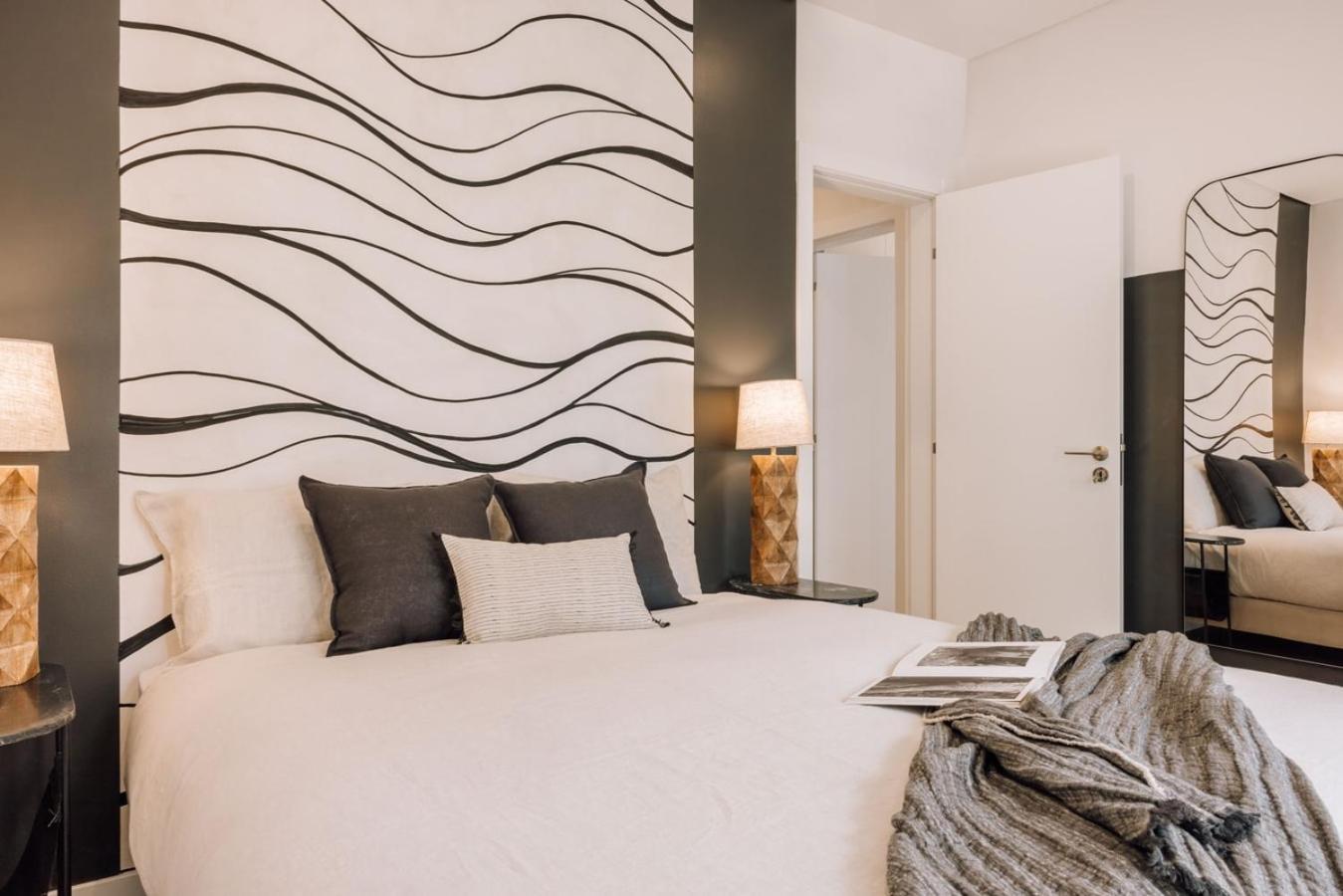 Dujal - 2 Bedrooms And Terrace In Lapa * Lisbon